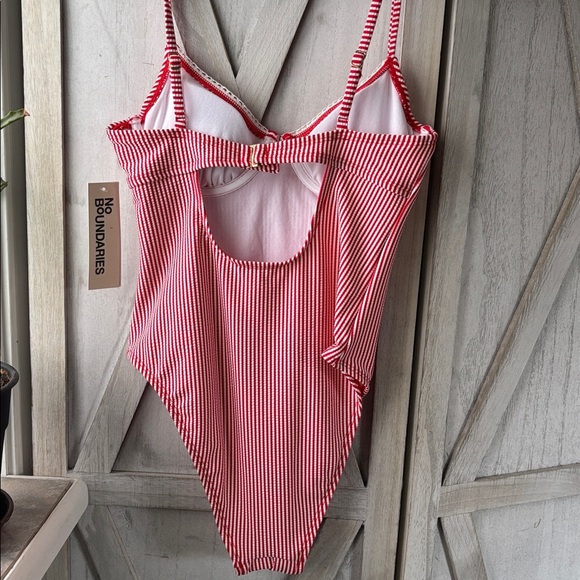 NWT Red and White Striped One-Piece Swimsuit - Picture 4 of 8